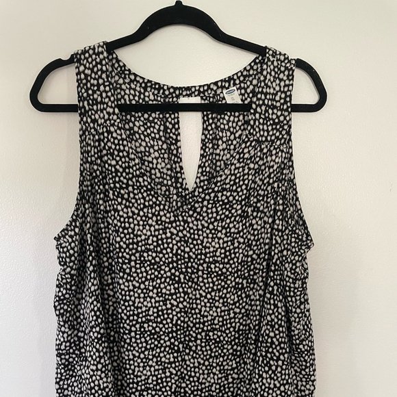 Old Navy Tops - Tank Top